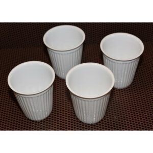 Verre - Gobelet, avec faux pli en porcelaine fine