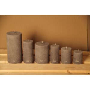 Bougie de table de haute qualité, de forme cylindrique - Modèle Velours, teinte gris "souris" - Luz Your Senses®