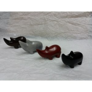 Rhinocéros en pierre naturelle de Kisii - Sculpture design Kifaru - Teinté rouge