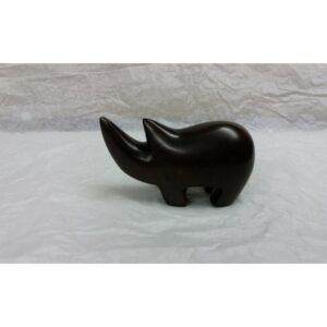 Rhinocéros en pierre naturelle de Kisii - Sculpture design Kifaru - Teinté et ciré noir