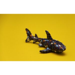 Magnet design, représentant un Requin en mosaïque moderniste "Trencadis" selon Antoni Gaudi