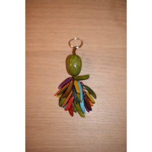 Bijou de sac à main à tonalité dominante verte - Création et réalisation artisanale en ivoire végétal (corozo)