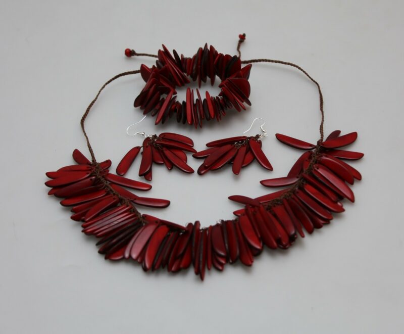 Bracelet "Flamme" rouge - Création et réalisation artisanale en ivoire végétal (corozo)