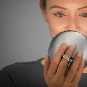 Miroir compact grossissant (3x), à capteur automatique et éclairage périphérique - Simplehuman®