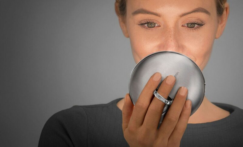 Miroir compact grossissant (3x), à capteur automatique et éclairage périphérique - Simplehuman®