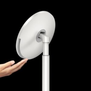 Miroir grossissant (5x), à capteur automatique et éclairage périphérique - Simplehuman®